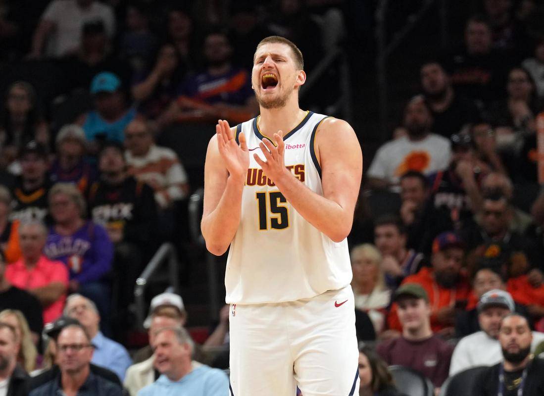 九游体育直播-快船横扫爵士，约基奇送出助攻