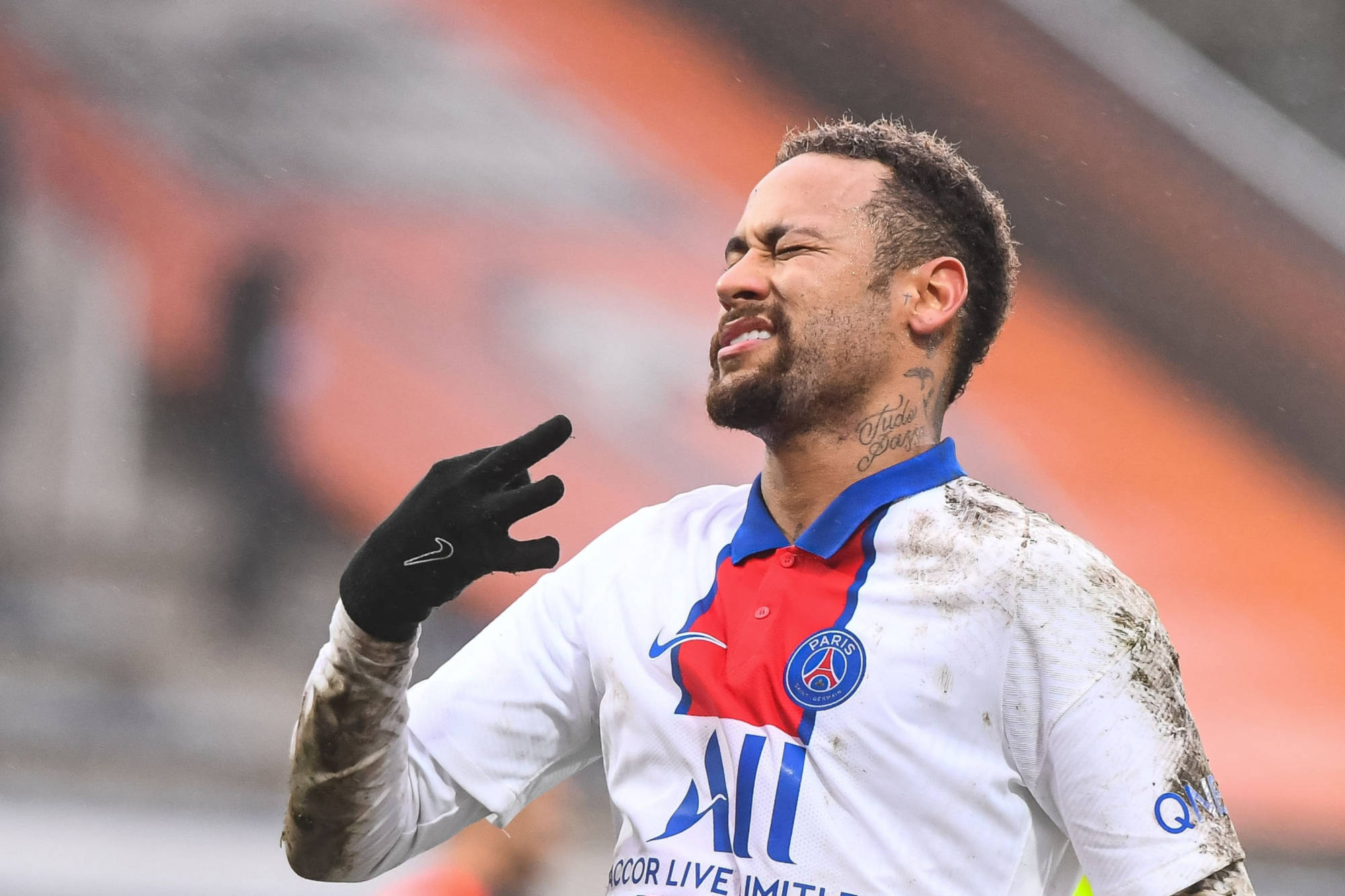 包含尼斯主场告负，法甲竞争日趋白热化的词条