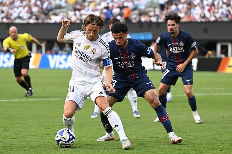 九游娱乐-巴黎逆转曼联，豪取欧冠四连胜