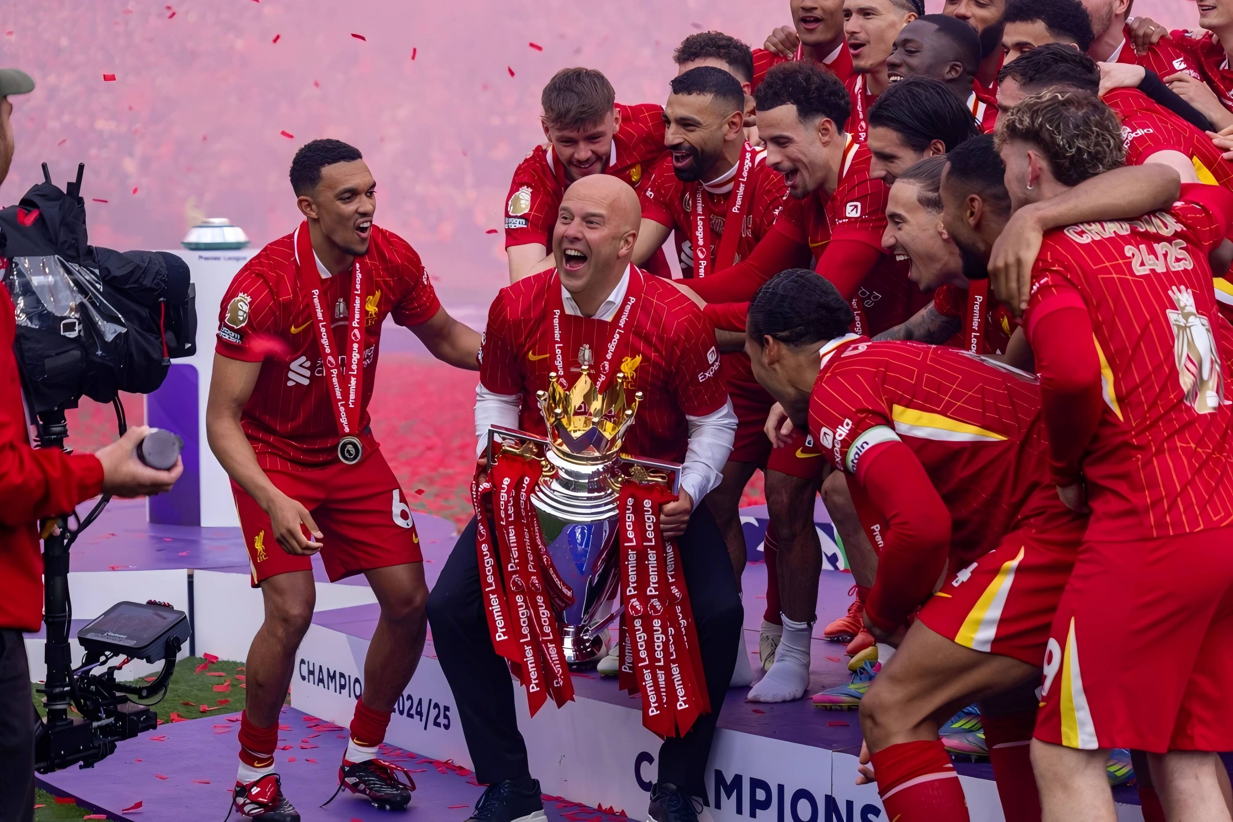 伯恩茅斯客场一球小胜，摆脱低迷的简单介绍