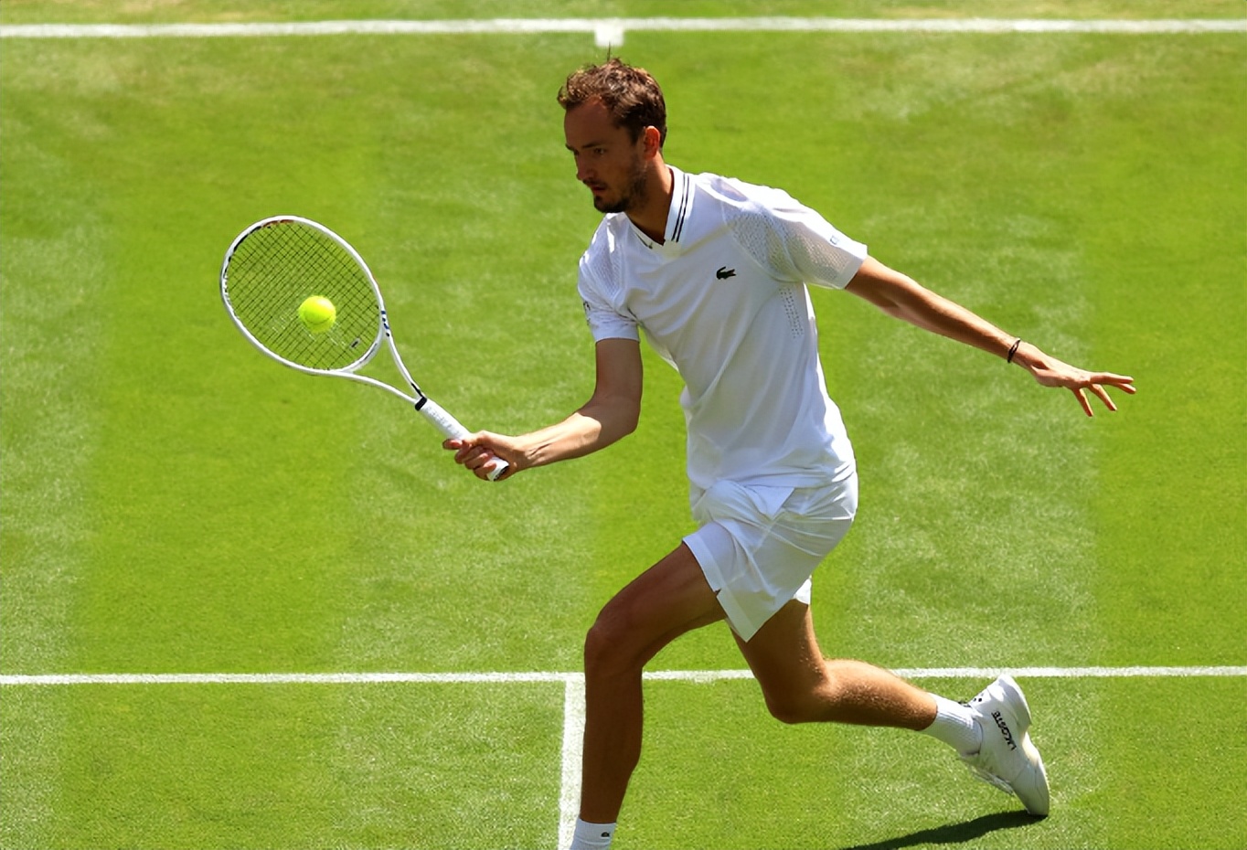 九游娱乐入口-关于联合杯鏖战戴维斯杯，梅德韦杰夫高光表现的信息