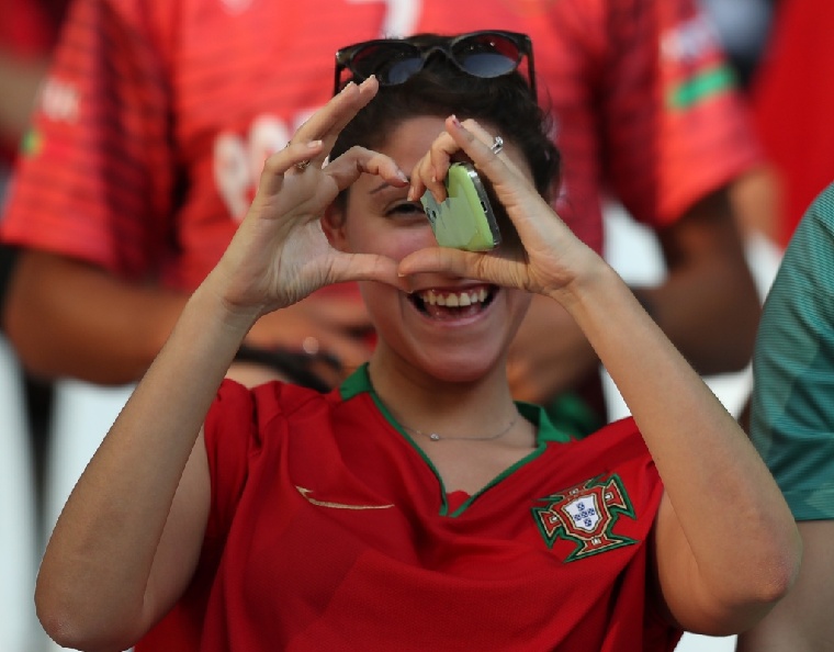 九游体育APP下载-关于波兰队横扫葡萄牙队，奥恰洛夫关键制胜的信息