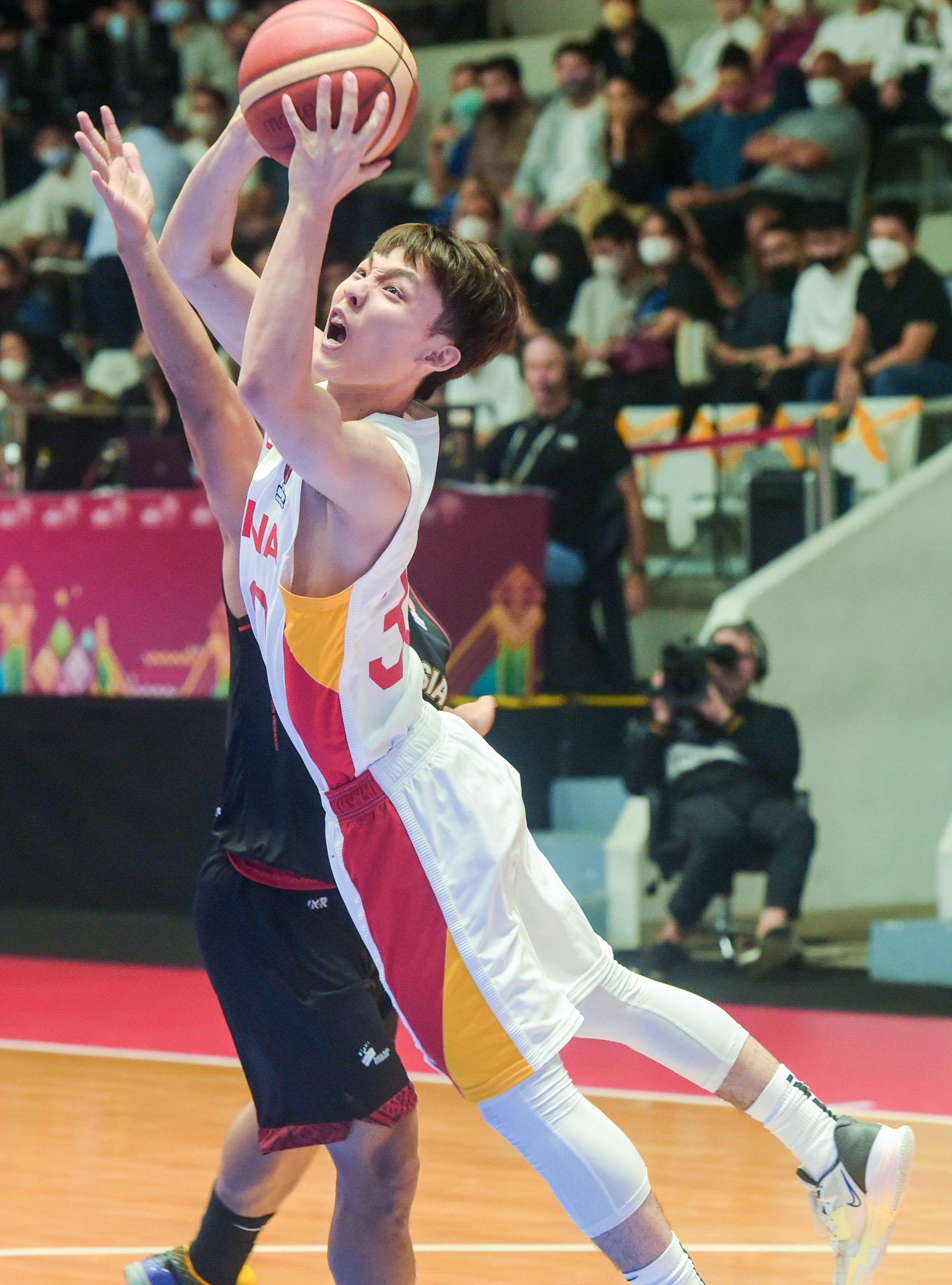 印度队险胜印尼队，李梓嘉惊艳四座